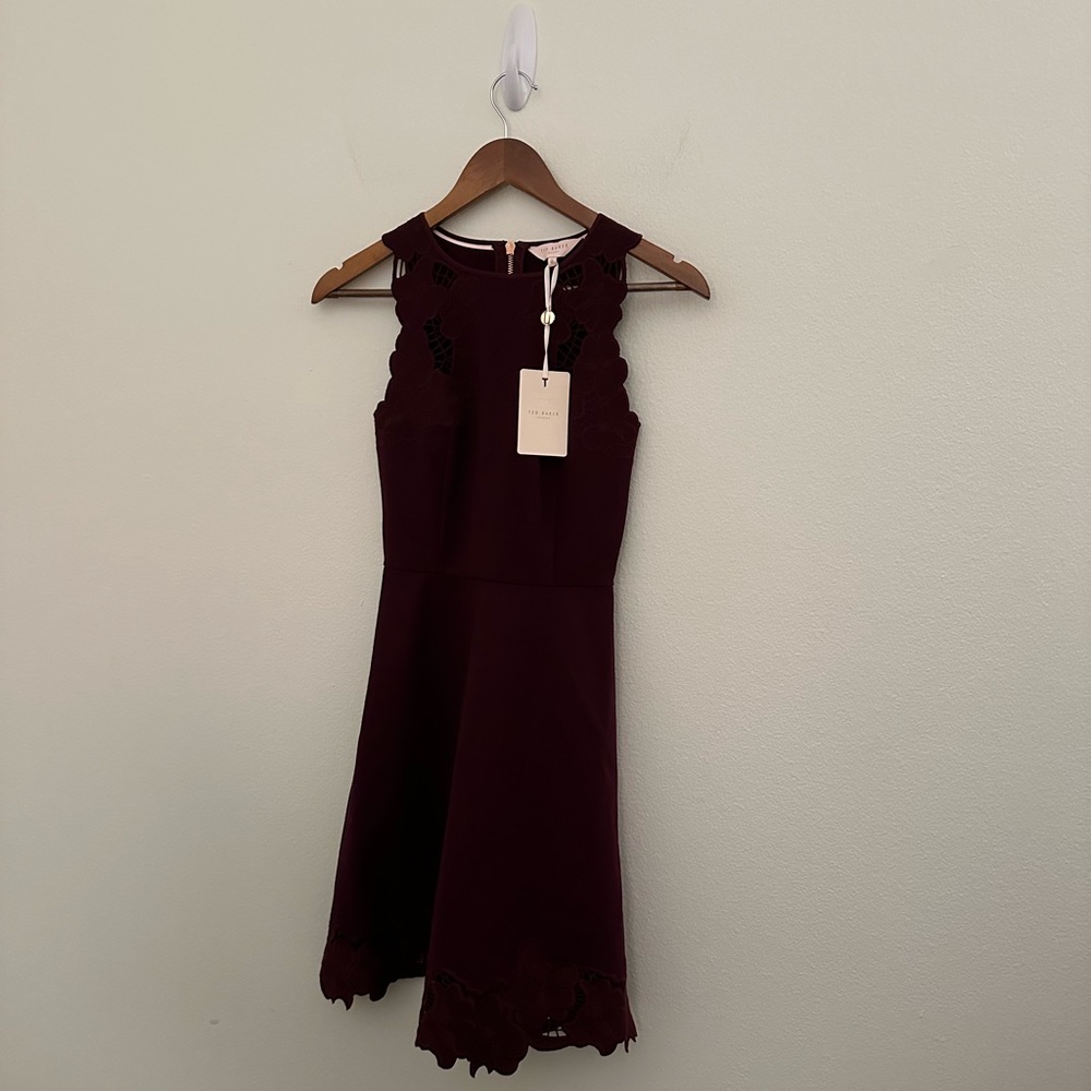 NWT Ted Baker Maroon Embroidered Skater Mini Dress Ted Size 0